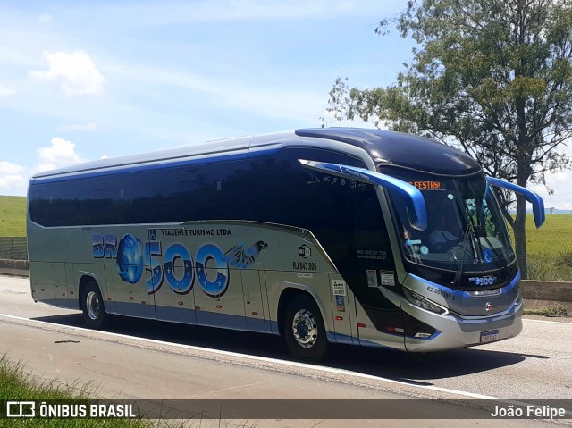 BR-500 Viagens e Turismo RJ 843.006 na cidade de Canas, São Paulo, Brasil, por João Felipe. Número da foto: #12125996.