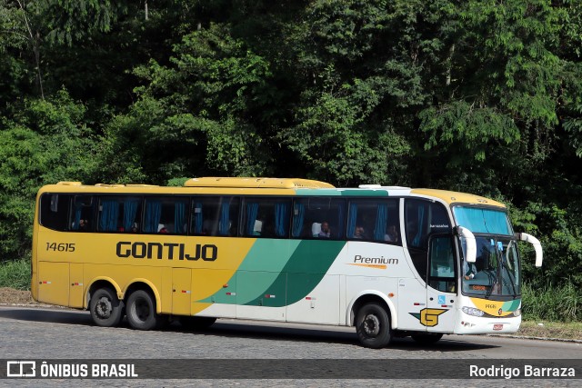 Empresa Gontijo de Transportes 14615 na cidade de Manhuaçu, Minas Gerais, Brasil, por Rodrigo Barraza. Número da foto: #12125800.