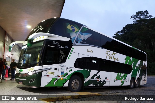 Pet Tur - Rms Transporte e Turismo 3002 na cidade de Manhuaçu, Minas Gerais, Brasil, por Rodrigo Barraza. Número da foto: #12125765.
