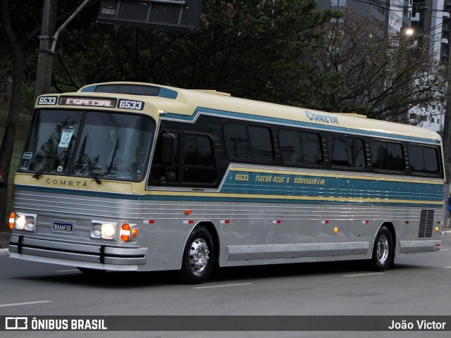 Ônibus Particulares 6533 na cidade de Barueri, São Paulo, Brasil, por João Victor. Número da foto: #12125825.