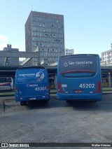 Insular Transportes Coletivos 45202 na cidade de Florianópolis, Santa Catarina, Brasil, por Wallan Vinicius. Número da foto: #12127016.