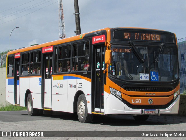 Itamaracá Transportes 1.693 na cidade de Recife, Pernambuco, Brasil, por Gustavo Felipe Melo. Número da foto: #12127605.