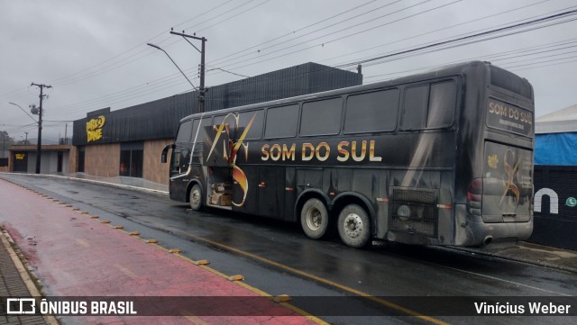 Grupo Som do Sul 9560 na cidade de Irati, Paraná, Brasil, por Vinícius Weber. Número da foto: #12128876.