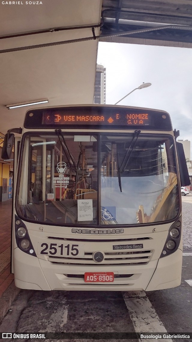 Viação Castelo Branco 25115 na cidade de Curitiba, Paraná, Brasil, por Busologia Gabrielística. Número da foto: #12129315.