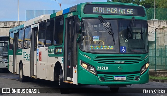 OT Trans - Ótima Salvador Transportes 21210 na cidade de Lauro de Freitas, Bahia, Brasil, por Flash Clicks. Número da foto: #12127574.