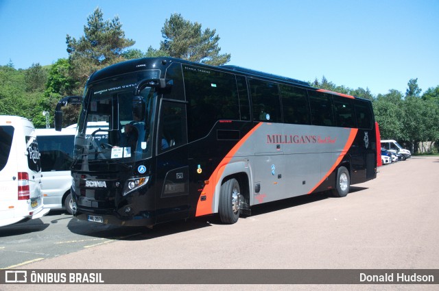 Milligan's Coach Travel MIL2979 na cidade de Strathclyde, Escócia, por Donald Hudson. Número da foto: #12129986.