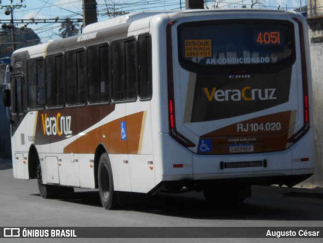 Auto Ônibus Vera Cruz RJ 104.020 na cidade de Duque de Caxias, Rio de Janeiro, Brasil, por Augusto César. Número da foto: #12130431.