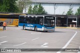 Stuarts Coaches SJ22GZC na cidade de Glasgow, Strathclyde, Escócia, por Donald Hudson. Número da foto: #12130223.
