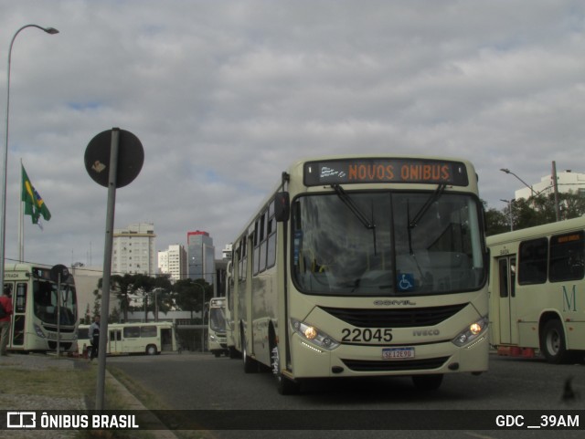 Empresa de Ônibus Campo Largo 22045 na cidade de Curitiba, Paraná, Brasil, por GDC __39AM. Número da foto: #12132107.