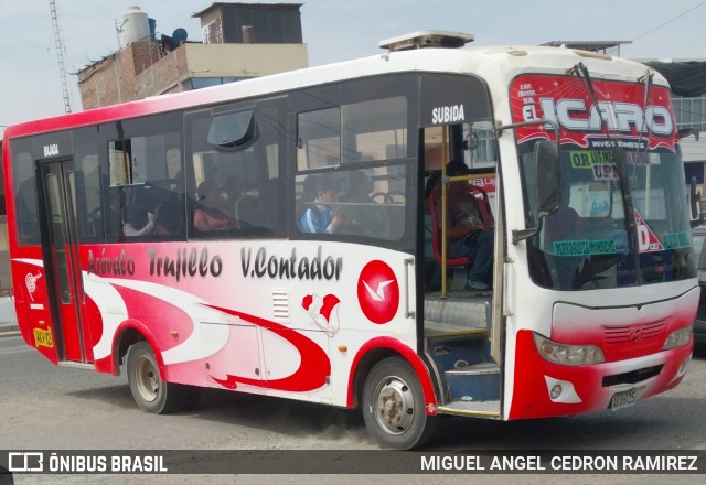 Empresa de Transportes El Icaro Inversionistas S.A. 05 na cidade de Trujillo, Trujillo, La Libertad, Peru, por MIGUEL ANGEL CEDRON RAMIREZ. Número da foto: #12133047.