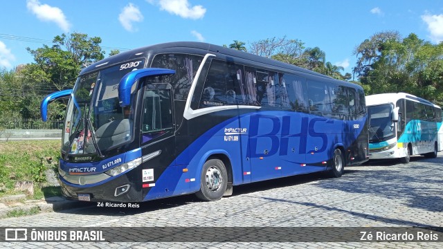Impactur 5030 na cidade de Petrópolis, Rio de Janeiro, Brasil, por Zé Ricardo Reis. Número da foto: #12133316.