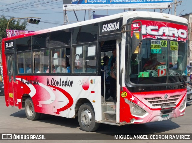 Empresa de Transportes El Icaro Inversionistas S.A. 43 na cidade de Trujillo, Trujillo, La Libertad, Peru, por MIGUEL ANGEL CEDRON RAMIREZ. Número da foto: #12132999.