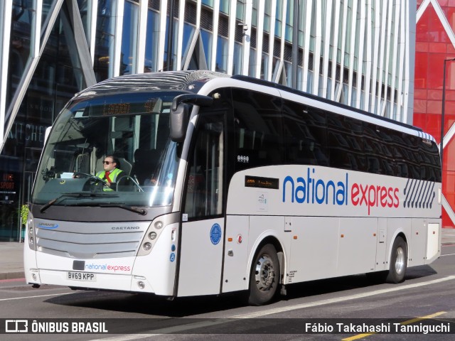 Travelstar BV69KPP na cidade de London, Greater London, Inglaterra, por Fábio Takahashi Tanniguchi. Número da foto: #12133778.