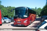 Allander Travel 7921AT na cidade de Highlands, Escócia, por Donald Hudson. Número da foto: #12132529.