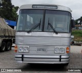 Ônibus Particulares 7053 na cidade de Curitiba, Paraná, Brasil, por André Leandro. Número da foto: #12133403.
