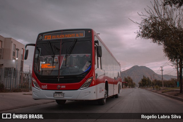 Buses Omega 6043 na cidade de Puente Alto, Cordillera, Metropolitana de Santiago, Chile, por Rogelio Labra Silva. Número da foto: #12068303.