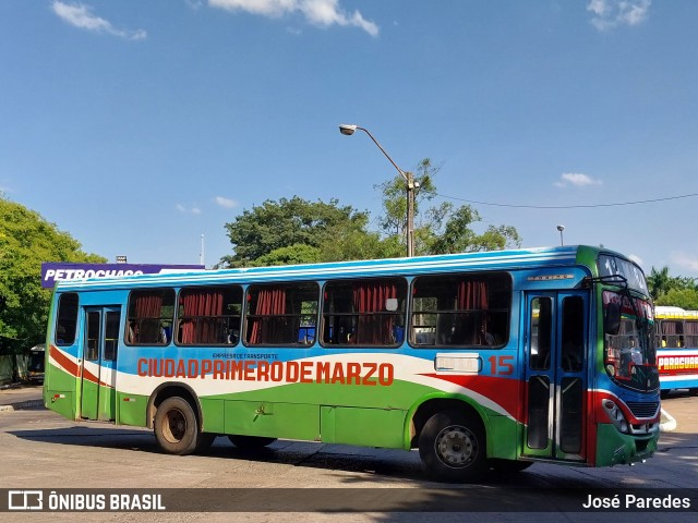 1º de Marzo - Empresa de Transporte y Turismo Ciudad Primero de Marzo 15 na cidade de Asunción, Paraguai, por José Paredes. Número da foto: #12070650.