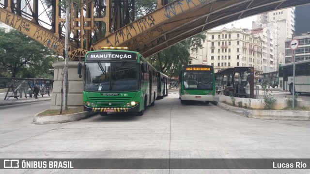Viação Santa Brígida 1 111 na cidade de São Paulo, São Paulo, Brasil, por Lucas Rio. Número da foto: #12070629.