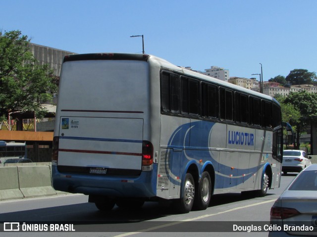 Lúcio Turismo 900 na cidade de Belo Horizonte, Minas Gerais, Brasil, por Douglas Célio Brandao. Número da foto: #12069211.