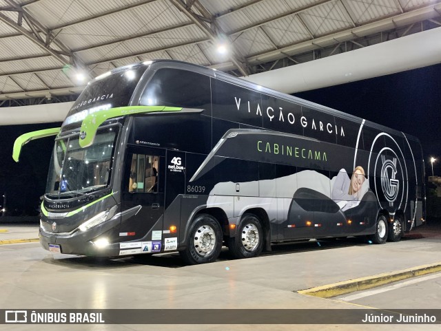 Viação Garcia 86039 na cidade de Marília, São Paulo, Brasil, por Júnior Juninho. Número da foto: #12070555.