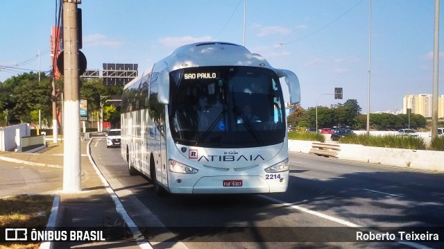 Viação Atibaia São Paulo 2214 na cidade de São Paulo, São Paulo, Brasil, por Roberto Teixeira. Número da foto: #12069737.
