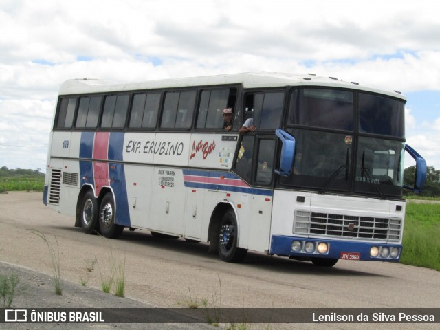 Expresso Erubino 109 na cidade de Caruaru, Pernambuco, Brasil, por Lenilson da Silva Pessoa. Número da foto: #12135723.