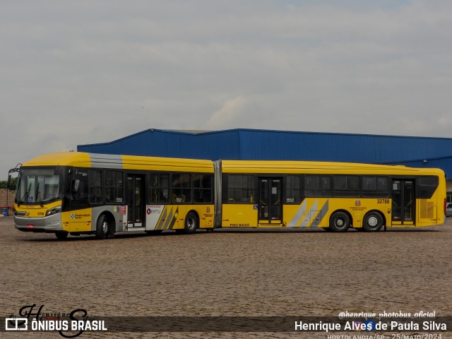 Transportes Capellini 32788 na cidade de Hortolândia, São Paulo, Brasil, por Henrique Alves de Paula Silva. Número da foto: #12135473.