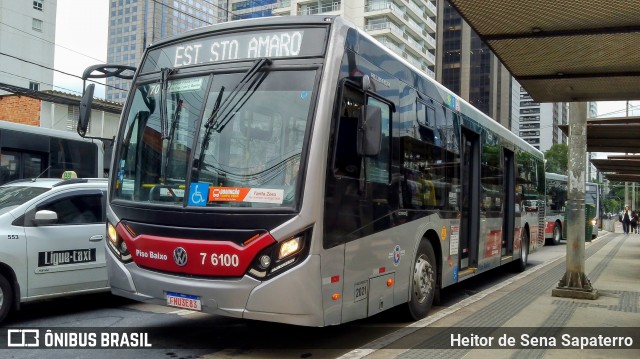 Viação Gatusa Transportes Urbanos 7 6100 na cidade de São Paulo, São Paulo, Brasil, por Heitor de Sena Sapaterro. Número da foto: #12134337.