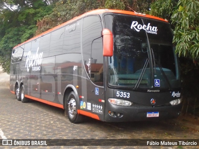 Rocha Turismo 5353 na cidade de Três Corações, Minas Gerais, Brasil, por Fábio Mateus Tibúrcio. Número da foto: #12136493.
