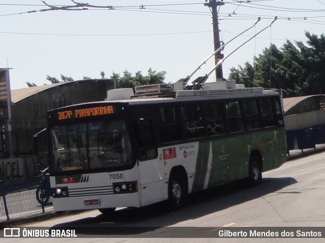 Next Mobilidade - ABC Sistema de Transporte 7050 na cidade de Santo André, São Paulo, Brasil, por Gilberto Mendes dos Santos. Número da foto: #12134264.