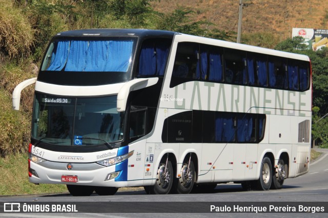 Auto Viação Catarinense 3541 na cidade de Piraí, Rio de Janeiro, Brasil, por Paulo Henrique Pereira Borges. Número da foto: #12135692.