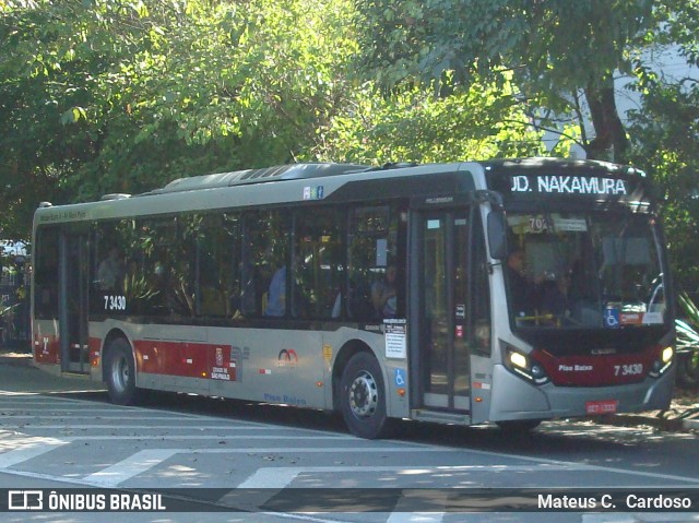 Viação Metrópole Paulista - Zona Sul 7 3430 na cidade de São Paulo, São Paulo, Brasil, por Mateus C.  Cardoso. Número da foto: #12136412.