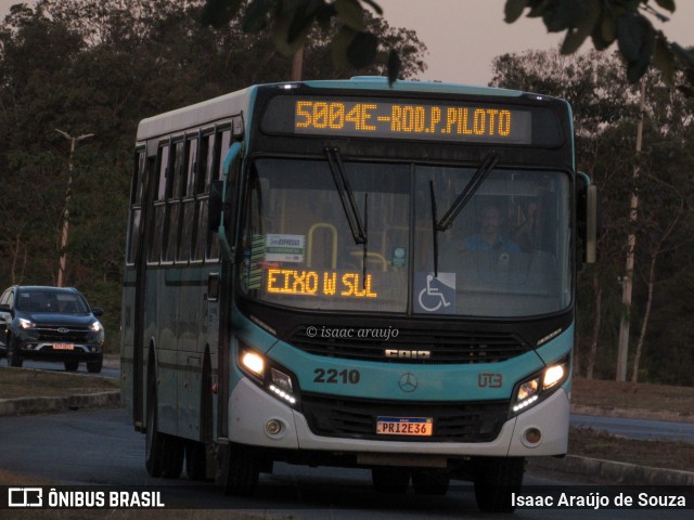 UTB - União Transporte Brasília 2210 na cidade de Brasília, Distrito Federal, Brasil, por Isaac Araújo de Souza. Número da foto: #12138822.