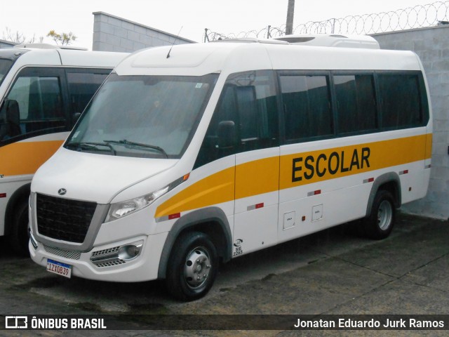 JJC Turismo IZX0B39 na cidade de Blumenau, Santa Catarina, Brasil, por Jonatan Eduardo Jurk Ramos. Número da foto: #12136924.