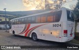 Paraibuna Transportes 5024 na cidade de Pedra Dourada, Minas Gerais, Brasil, por Victor Santos. Número da foto: #12136595.