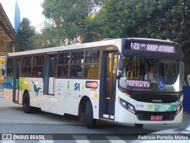 Viação Guaianazes 01 198 na cidade de Santo André, São Paulo, Brasil, por Fabrício Portella Matos. Número da foto: #12072437.