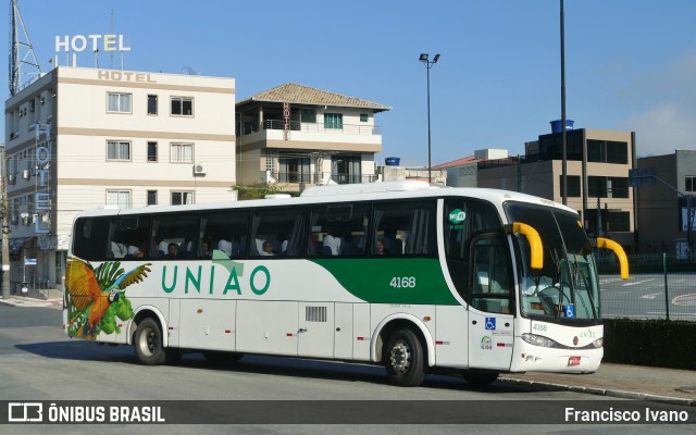 Empresa União de Transportes 4168 na cidade de Balneário Camboriú, Santa Catarina, Brasil, por Francisco Ivano. Número da foto: #12075779.