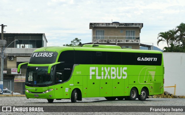 Auto Viação Gadotti 5410 na cidade de Balneário Camboriú, Santa Catarina, Brasil, por Francisco Ivano. Número da foto: #12078414.