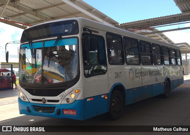Expresso Metropolitano Transportes 2817 na cidade de Salvador, Bahia, Brasil, por Matheus Calhau. Número da foto: #12078756.