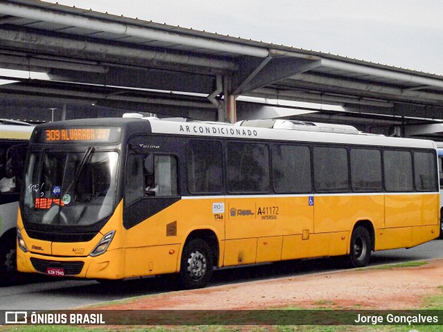 Real Auto Ônibus A41172 na cidade de Rio de Janeiro, Rio de Janeiro, Brasil, por Jorge Gonçalves. Número da foto: #12078832.