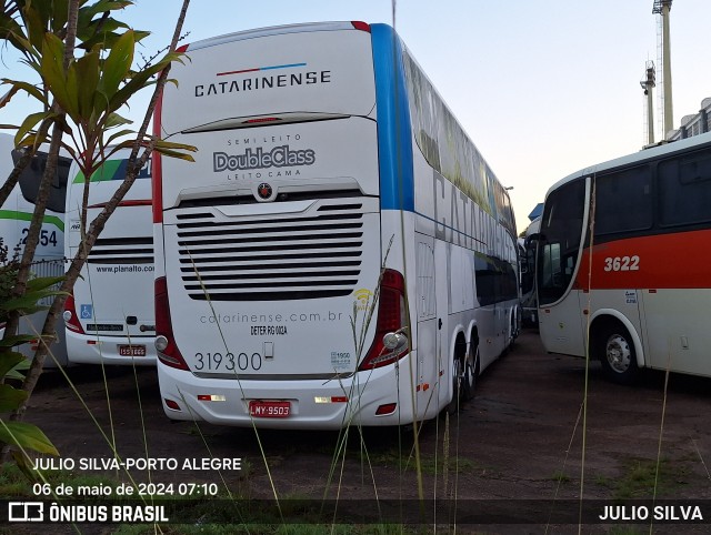 Auto Viação Catarinense 319300 na cidade de Porto Alegre, Rio Grande do Sul, Brasil, por JULIO SILVA. Número da foto: #12076384.