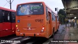 Expresso Azul 17067 na cidade de Curitiba, Paraná, Brasil, por Marcelo Junior Ribeiro Schuartz. Número da foto: #:id.