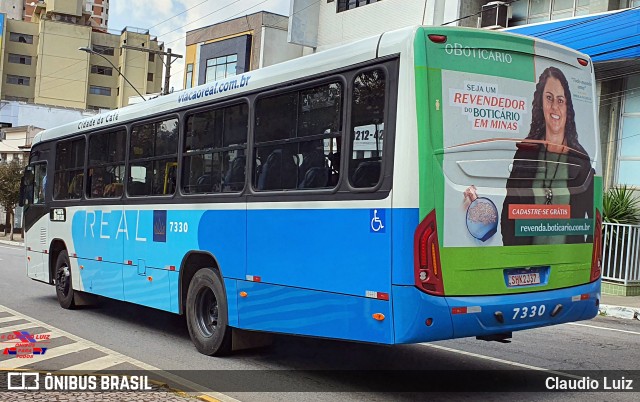Viação Real - Varginha 7330 na cidade de Varginha, Minas Gerais, Brasil, por Claudio Luiz. Número da foto: #12080304.