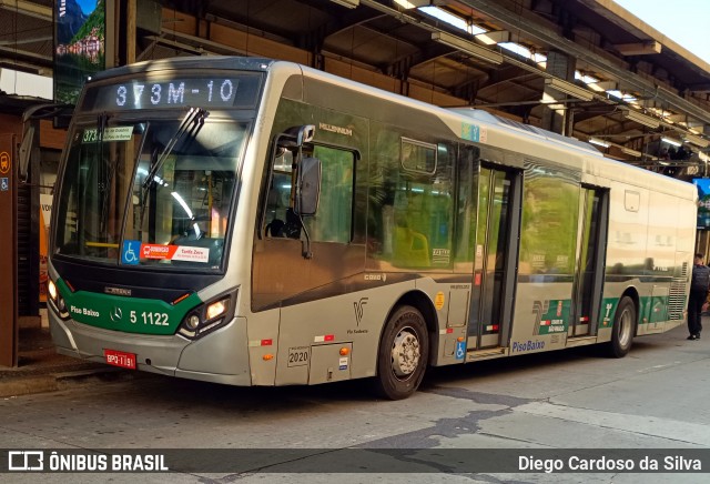 Via Sudeste Transportes S.A. 5 1122 na cidade de São Paulo, São Paulo, Brasil, por Diego Cardoso da Silva. Número da foto: #12081953.