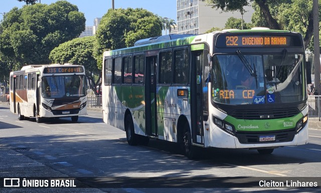 Caprichosa Auto Ônibus B27036 na cidade de Rio de Janeiro, Rio de Janeiro, Brasil, por Cleiton Linhares. Número da foto: #12081970.