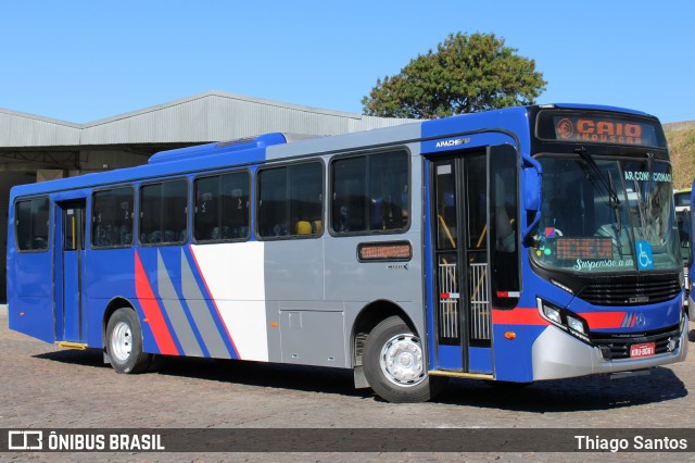 Transportes Capellini 17.215 na cidade de Valinhos, São Paulo, Brasil, por Thiago Santos. Número da foto: #12084001.