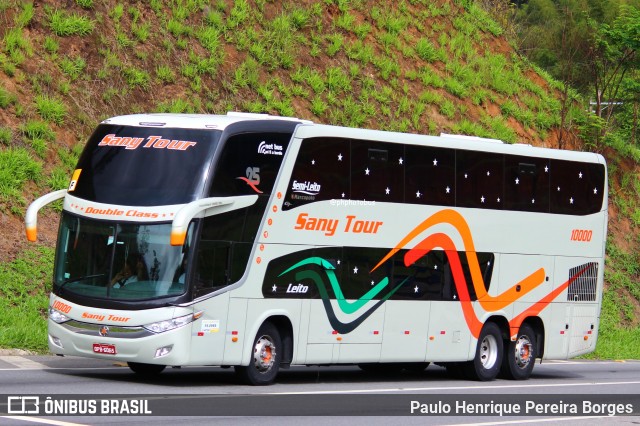 Sany Tour 10000 na cidade de Paracambi, Rio de Janeiro, Brasil, por Paulo Henrique Pereira Borges. Número da foto: #12084459.