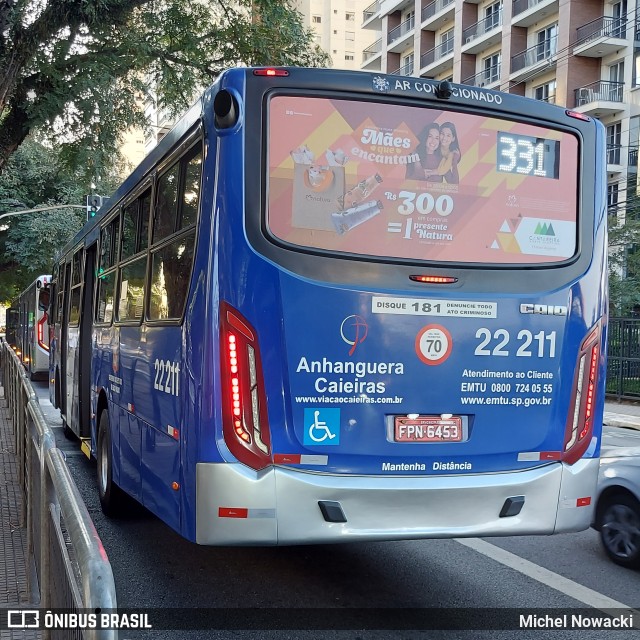 Viação Cidade de Caieiras 22.211 na cidade de São Paulo, São Paulo, Brasil, por Michel Nowacki. Número da foto: #12083748.