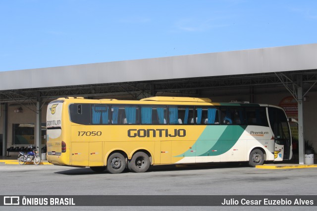 Empresa Gontijo de Transportes 17050 na cidade de Roseira, São Paulo, Brasil, por Julio Cesar Euzebio Alves. Número da foto: #12141370.
