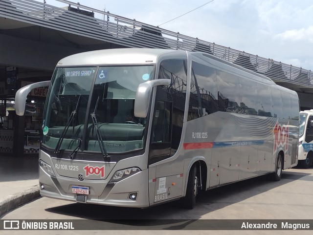 Auto Viação 1001 RJ 108.1225 na cidade de Rio de Janeiro, Rio de Janeiro, Brasil, por Alexandre  Magnus. Número da foto: #12138986.